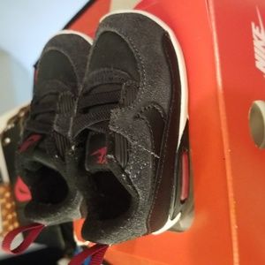 Nike air max 90 toodler size 3c